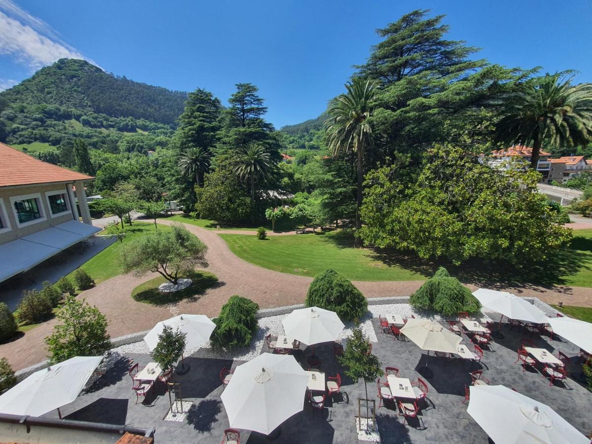 Gran Hotel Balneario De Puente Viesgo Exterior foto